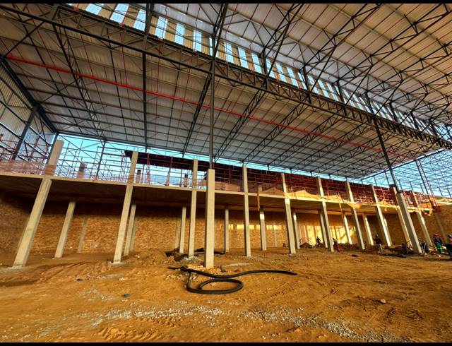 4,794M² WAREHOUSE TO LET IN NORTH RIDING